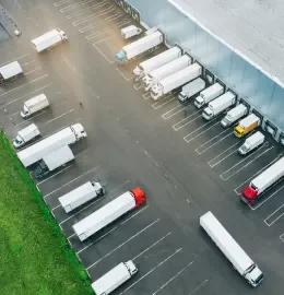 53-foot dry van trailers for commercial freight transportation across Canada and cross-border markets.